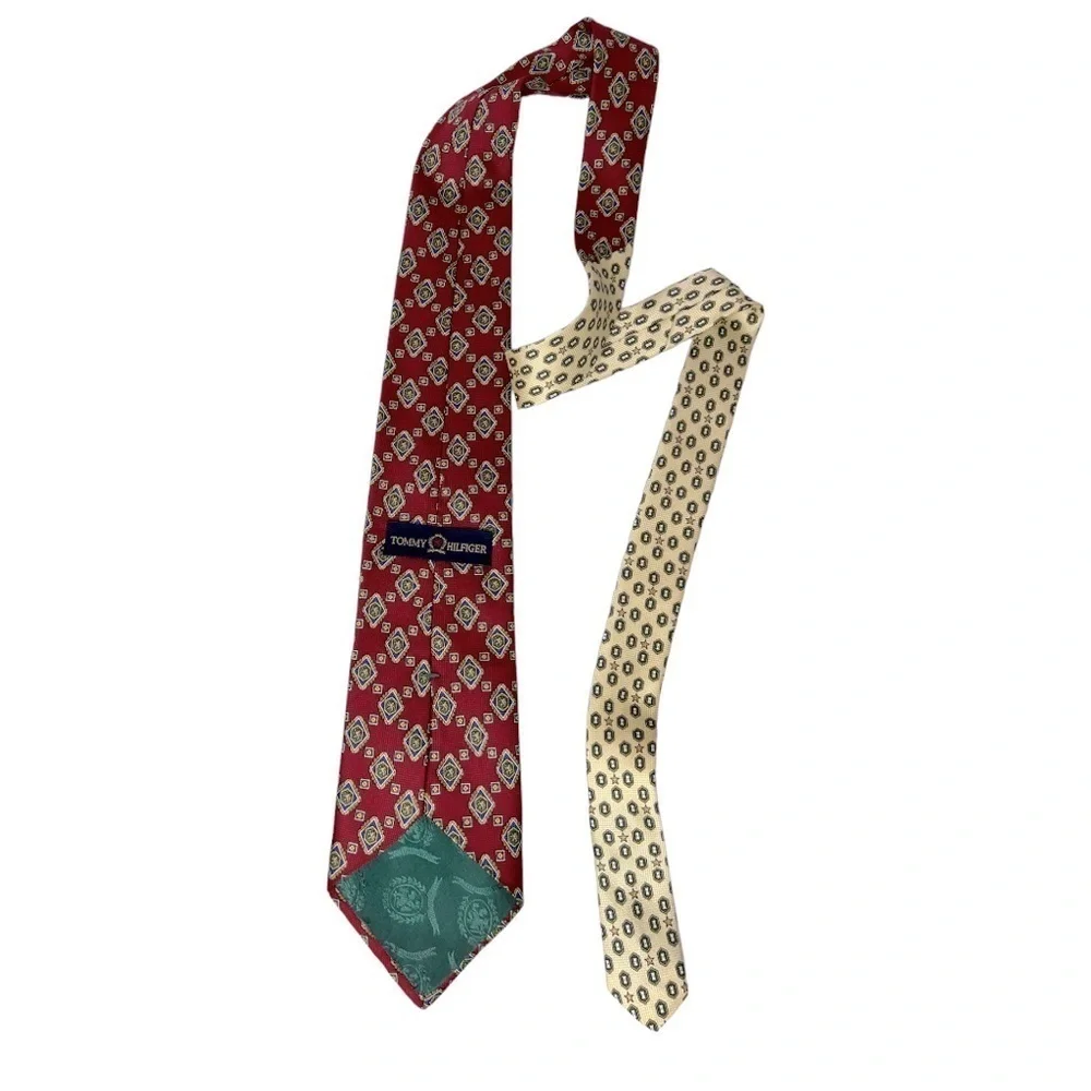 NWOT Vintage Tommy Hilfiger 100% Silk Tie